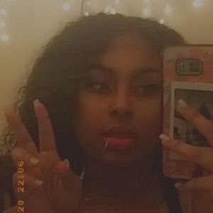 Meet your Posher, Alianna